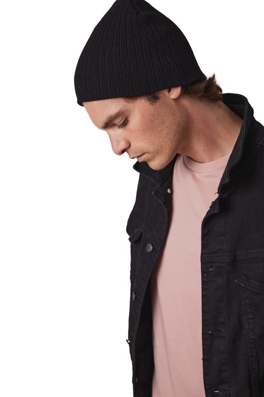 Bonnet tricot côtelé – Image 5