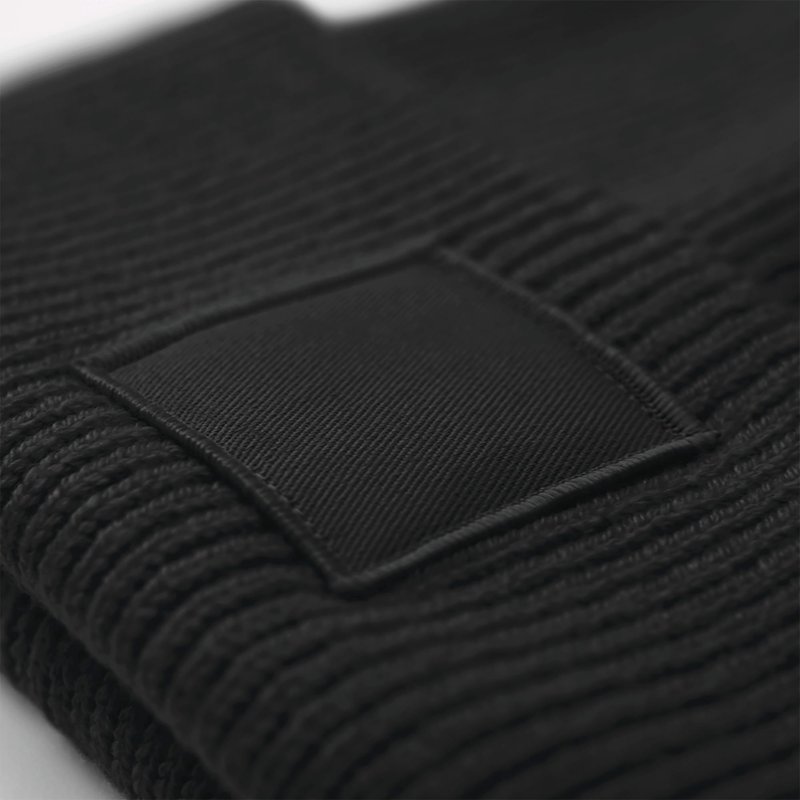 Bonnet à large revers avec patch ton sur ton – Image 6