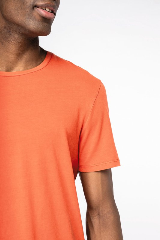 T-shirt écoresponsable délavé unisexe – Image 7