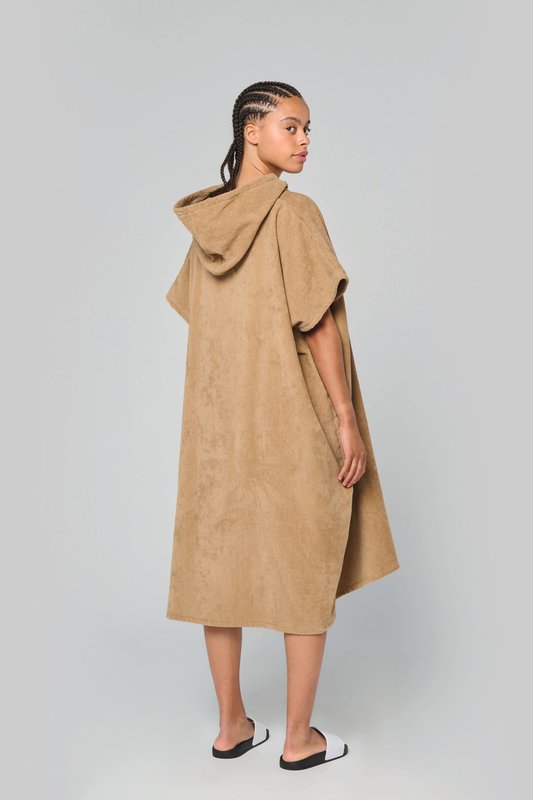 Poncho éponge à capuche unisexe – Image 9