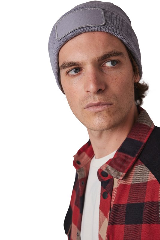 Bonnet recyclé avec patch – Image 6