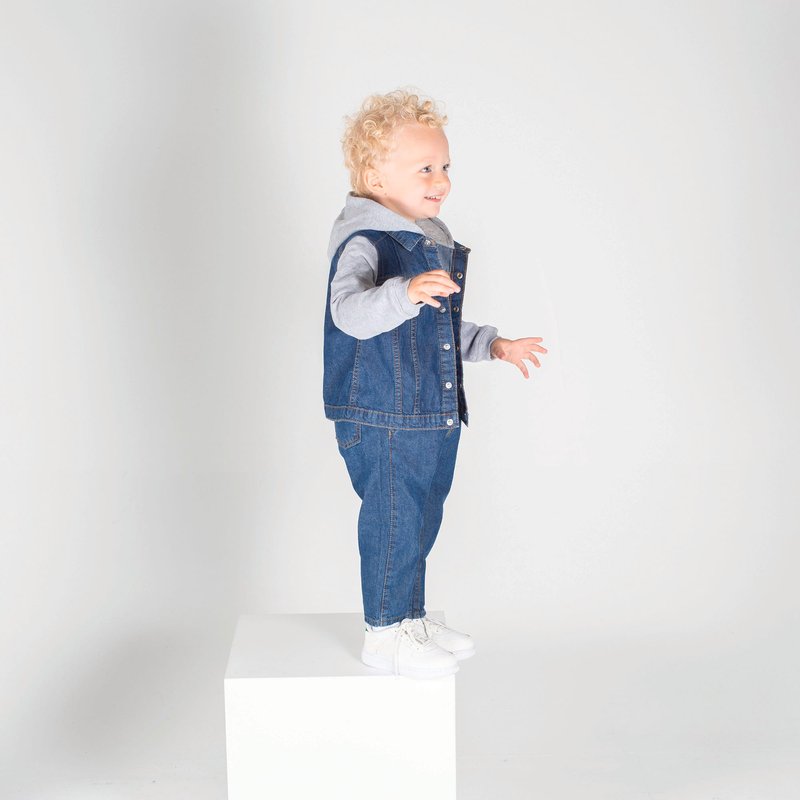 Veste en jean à capuche enfant