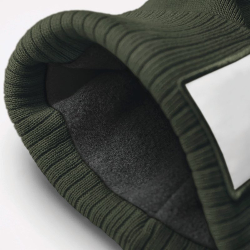 Bonnet à patch appliqué – Image 11