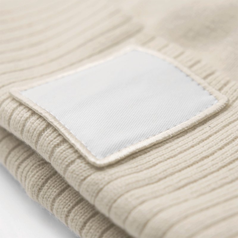 Bonnet à patch appliqué – Image 10