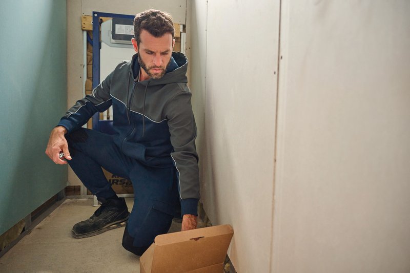 Veste molleton bicolore zippée à capuche écoresponsable unisexe – Image 30