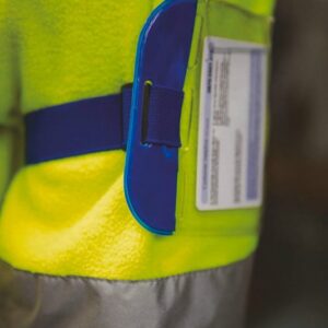 Brassards d'identité