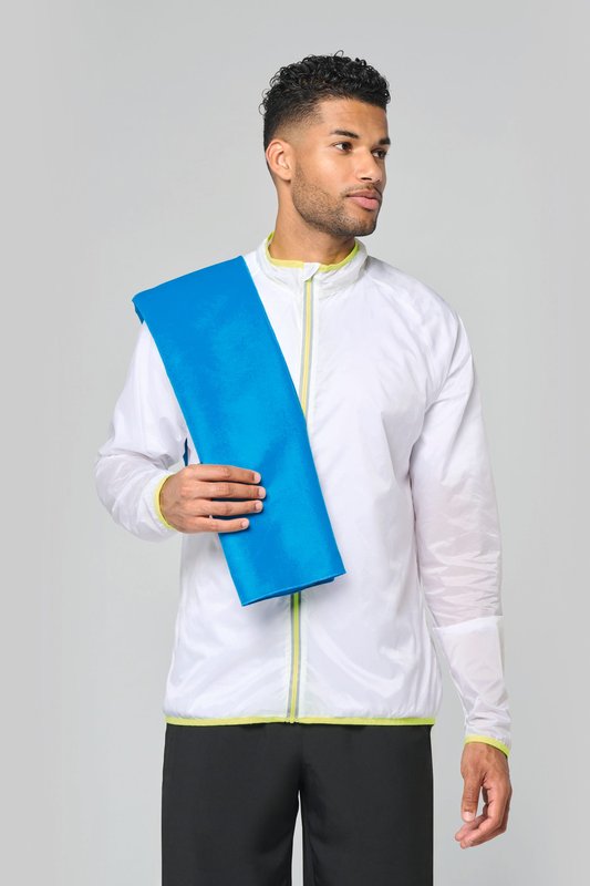 Serviette de sport microfibre - 70 x 120 cm – Image 3